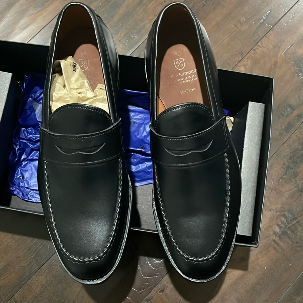 NWT Allen Edmonds Mens dress shoes